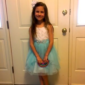 Girls formal dress, size 6, white with flower details, turquoise tulle skirt